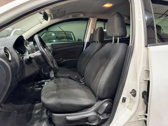NISSAN-VERSA-1.6 16V FLEX SL 4P MANUAL NISSAN-VERSA-2013