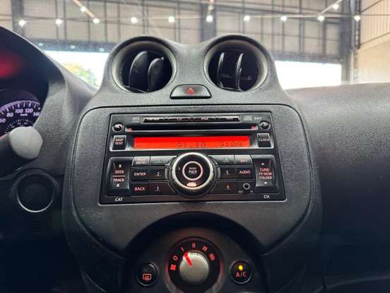NISSAN-VERSA-1.6 16V FLEX SL 4P MANUAL NISSAN-VERSA-2013