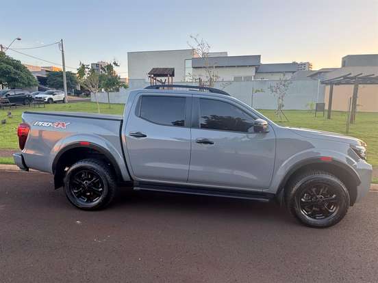 NISSAN-FRONTIER-2022