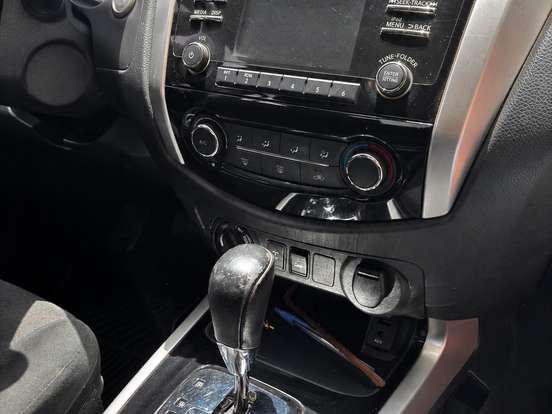 NISSAN-FRONTIER-2.3 16V TURBO DIESEL SE CD 4X4 AUTOMÁTICO NISSAN-FRONTIER-2017