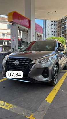 NISSAN-KICKS-2023
