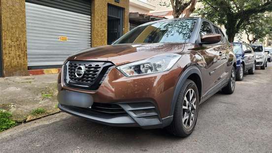 NISSAN-KICKS-2020