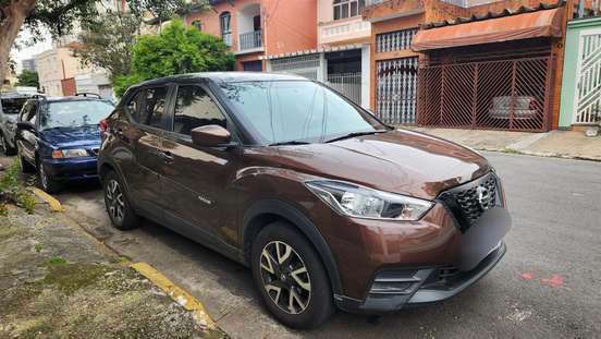 NISSAN-KICKS-2020