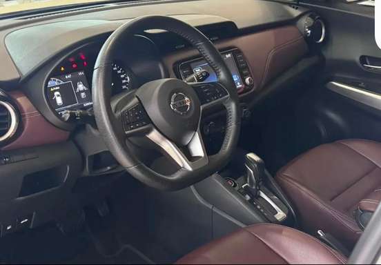 NISSAN-KICKS-2022