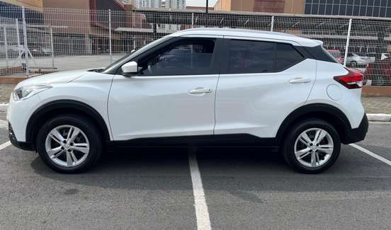 NISSAN-KICKS-2019
