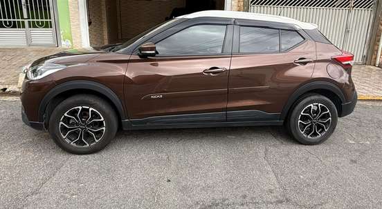 NISSAN-KICKS-2020