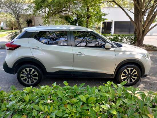 NISSAN-KICKS-2019