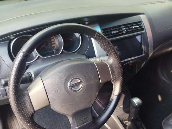 NISSAN-LIVINA-1.6 SL X-GEAR 16V FLEX 4P MANUAL NISSAN-LIVINA-2010