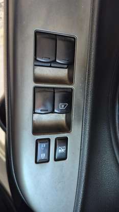 NISSAN-MARCH-1.6 SL 16V FLEX 4P MANUAL NISSAN-MARCH-2015