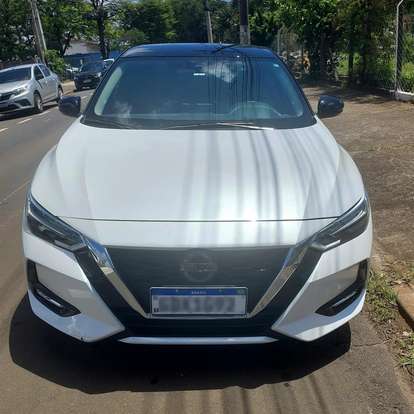 NISSAN-SENTRA-2023