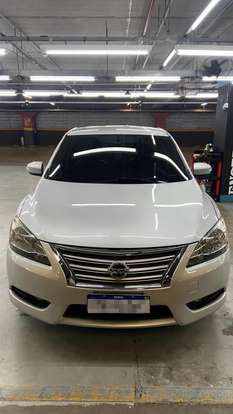 NISSAN-SENTRA-2014
