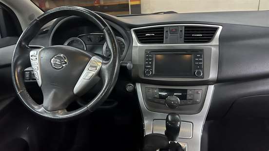NISSAN-SENTRA-2014