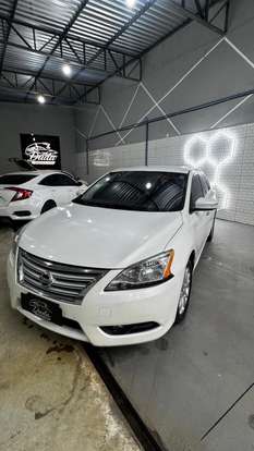 NISSAN-SENTRA-2015