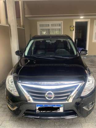 NISSAN-VERSA-2019