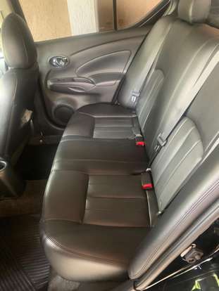 NISSAN-VERSA-2019