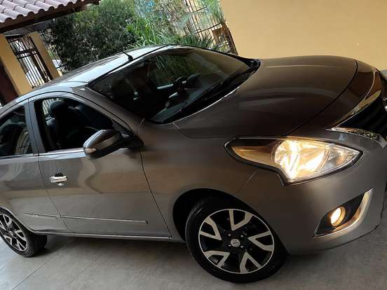 NISSAN-VERSA-1.6 16V FLEXSTART UNIQUE 4P XTRONIC NISSAN-VERSA-2017