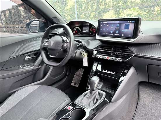 PEUGEOT-2008-2025