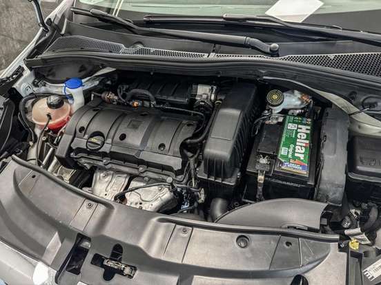 PEUGEOT-2008-1.6 16V FLEX ALLURE 4P AUTOMÁTICO PEUGEOT-2008-2017