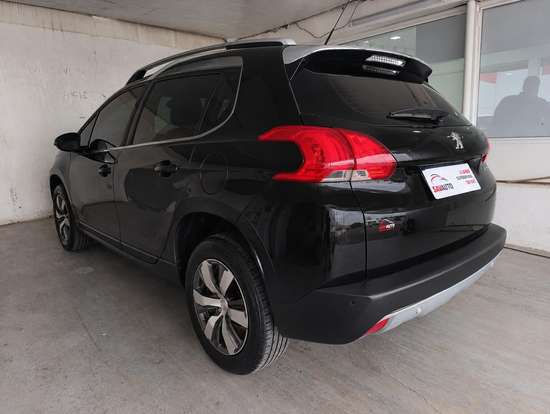 PEUGEOT-2008-2016