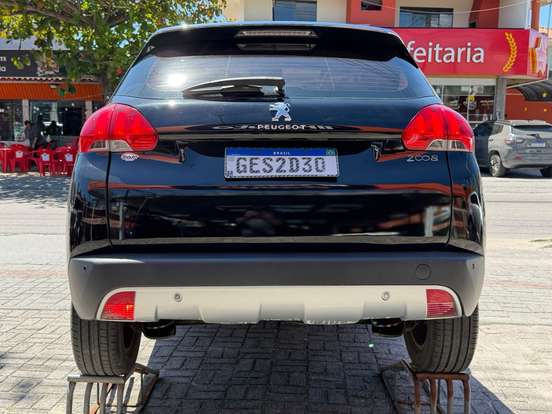 PEUGEOT-2008-2016