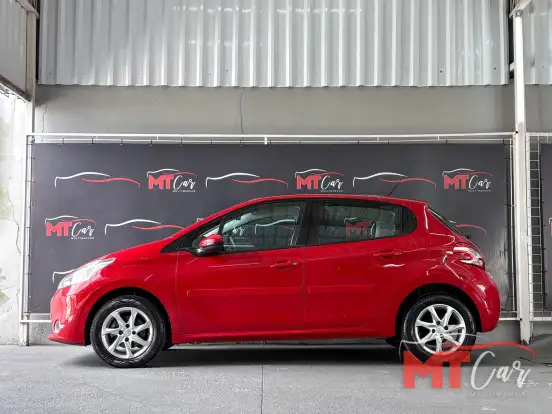 PEUGEOT-208-2014