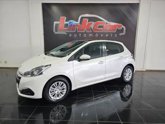 PEUGEOT-208-2016