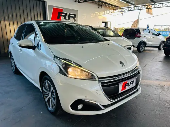 PEUGEOT 208 1.6 GRIFFE 16V FLEX 4P AUTOMÁTICO