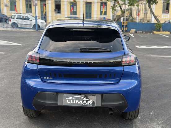 PEUGEOT-208-2023