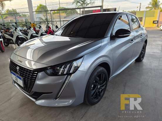 PEUGEOT-208-2022