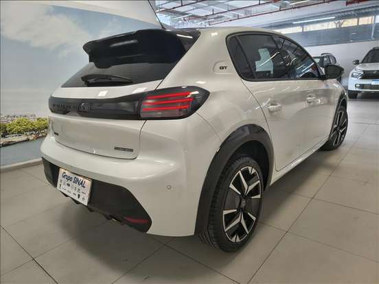 PEUGEOT-208-2024