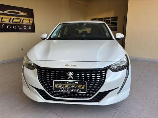 PEUGEOT-208-2022