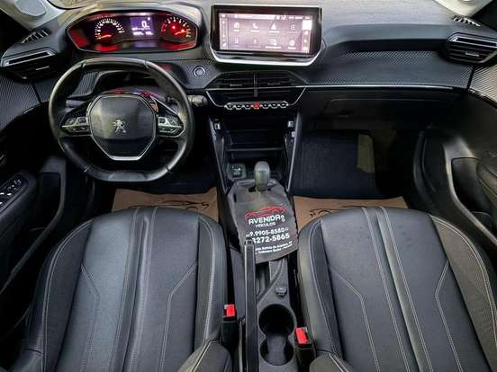 PEUGEOT-208-2022