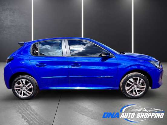 PEUGEOT-208-2022
