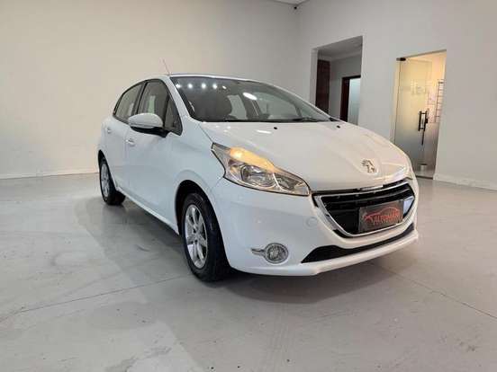 PEUGEOT-208-1.6 ALLURE 16V FLEX 4P AUTOMÁTICO PEUGEOT-208-2015