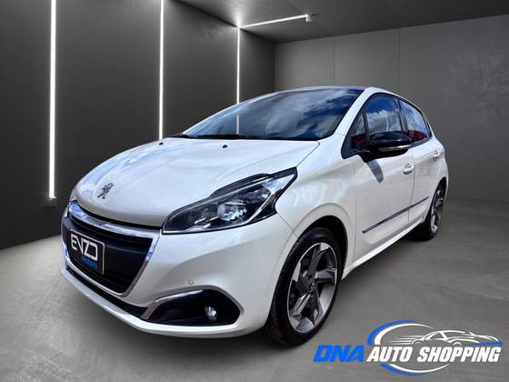 PEUGEOT 208 1.6 GRIFFE 16V FLEX 4P AUTOMÁTICO
