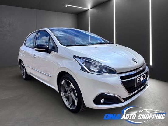 PEUGEOT-208-1.6 GRIFFE 16V FLEX 4P AUTOMÁTICO PEUGEOT-208-2018