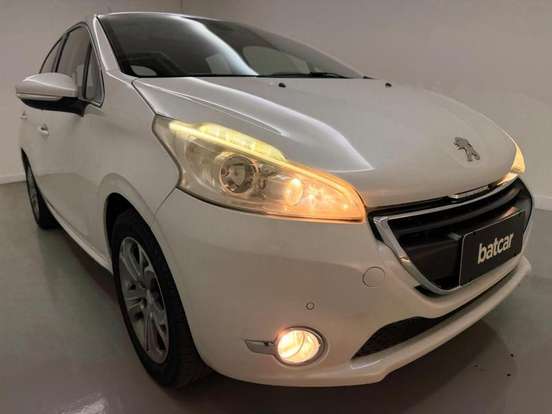 PEUGEOT-208-1.6 GRIFFE 16V FLEX 4P AUTOMÁTICO PEUGEOT-208-2015