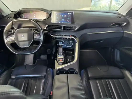 PEUGEOT-3008-1.6 GRIFFE THP 16V GASOLINA 4P AUTOMÁTICO PEUGEOT-3008-2018