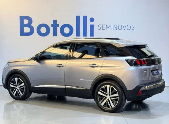 PEUGEOT-3008-2017