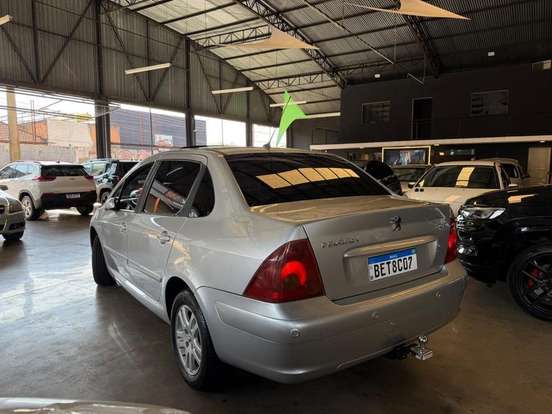 PEUGEOT-307-2.0 GRIFFE SEDAN 16V GASOLINA 4P AUTOMÁTICO PEUGEOT-307-2006