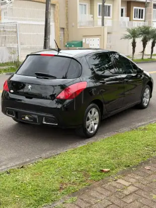 PEUGEOT-308-2012