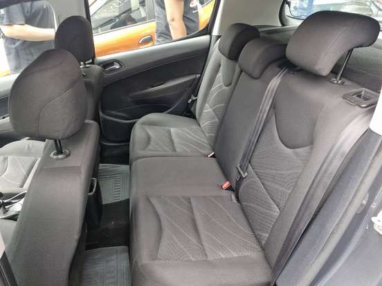 PEUGEOT-308-2013