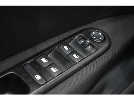 PEUGEOT-308-1.6 ACTIVE 16V FLEX 4P MANUAL PEUGEOT-308-2015