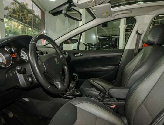 PEUGEOT-308-1.6 ALLURE 16V FLEX 4P MANUAL PEUGEOT-308-2015