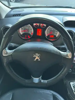 PEUGEOT-408-2018