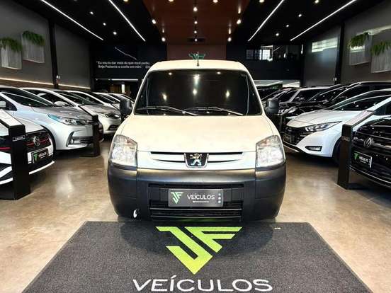 PEUGEOT-PARTNER-2019