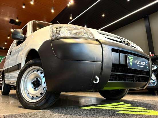 PEUGEOT-PARTNER-1.6 FURGÃO 800KG 16V FLEX 3P MANUAL PEUGEOT-PARTNER-2019