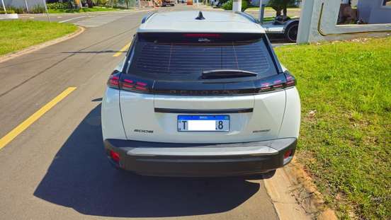 PEUGEOT-2008-1.0 TURBO 200 FLEX ACTIVE CVT PEUGEOT-2008-2024