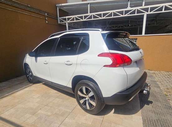 PEUGEOT-2008-2018