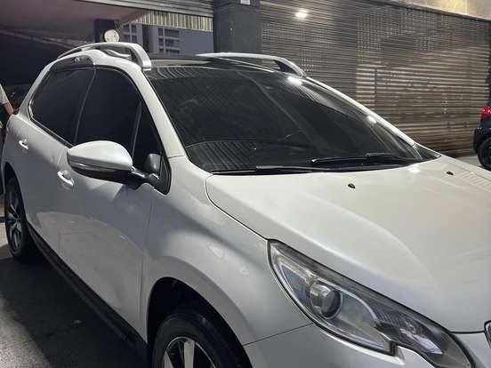 PEUGEOT-2008-1.6 16V FLEX GRIFFE 4P AUTOMÁTICO PEUGEOT-2008-2015